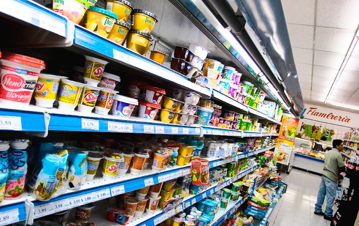 Supermercadistas medianos aprueban la tarjeta SuperCard