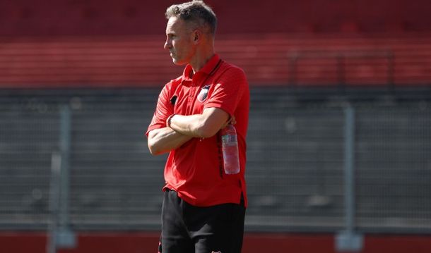 Newells confirmó a Lucas Bernardi como DT interino tras la salida de Orsi-Gómez