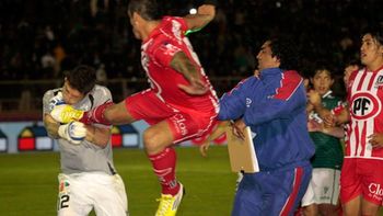 siete partidos de suspension para un argentino en chile siete partidos de suspension para un argentino en chile