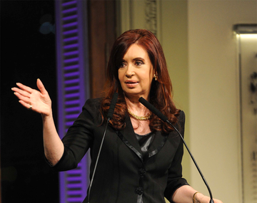 Cristina retoma su actividad tras el cuadro de hipotensión