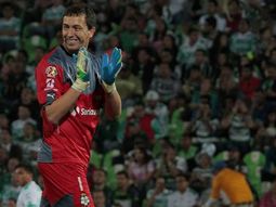 El ex Lanús es nuevo jugador del equipo de Ricardo Lavolpe El ex Lanús es nuevo jugador del equipo de Ricardo Lavolpe