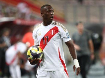 Preocupación en Boca por Advíncula a días del debut en el Mundial de Clubes