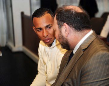 Condenaron a Sebastián Villa a dos años y un mes de cárcel