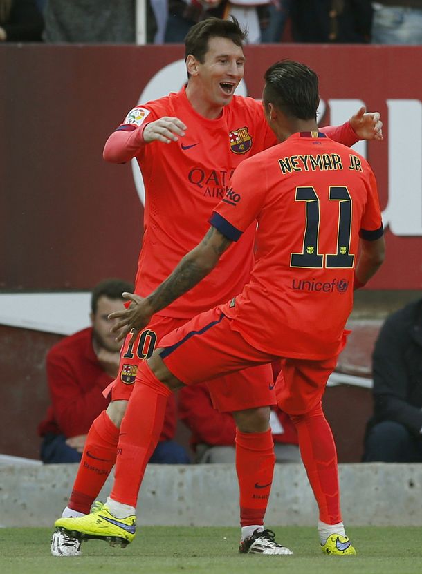 Barcelona se durmió y Sevilla le empató sobre el final