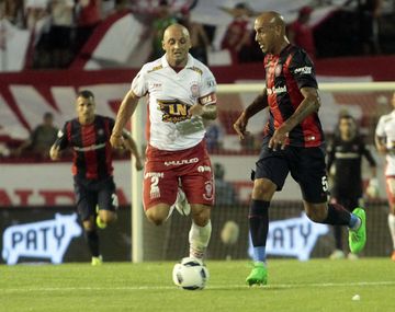 Huracán goleó 3 a 1 a San Lorenzo y se quedó con el clásico