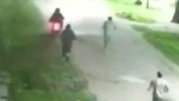 merlo: falsos pasajeros lo citaron por una app de viajes y lo emboscaron para robarle merlo: falsos pasajeros lo citaron por una app de viajes y lo emboscaron para robarle