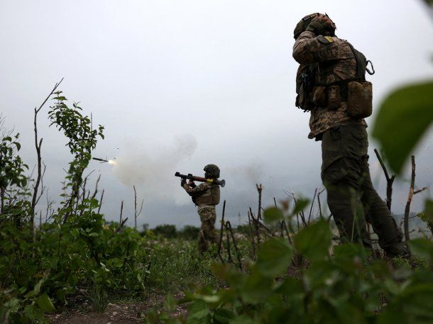 Ucrania afirma que reconquistó otra ciudad que estaba en manos de Rusia