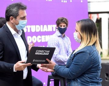 Sergio Massa: La conectividad es el camino para romper la brecha digital en la Argentina
