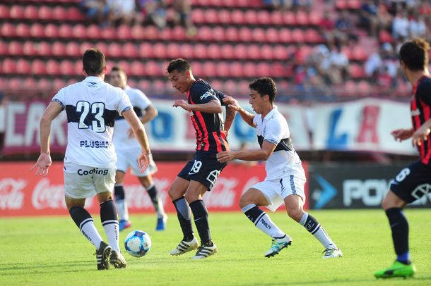 San Lorenzo y Gimnasia