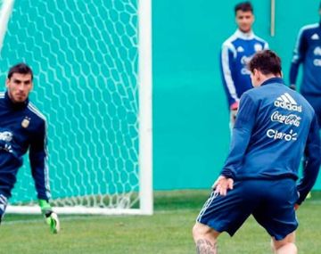 ¿Guzmán? ¿Marchesín? ¿Los dos? Sampaoli y un viaje clave para el futuro de la Selección