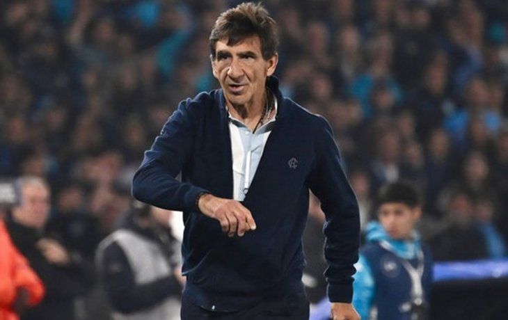 La tristeza de Costas tras la eliminación de Racing en la Libertadores: Sin ganas de hablar