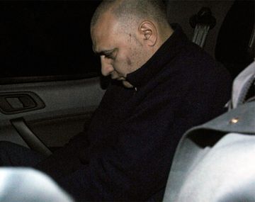 Denuncian que en los dedos de Ángeles hay siete tipos de ADN