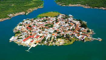 Mexcaltitán: la Venecia Mexicana, un Pueblo Mágico con Alma Azteca Mexcaltitán: la Venecia Mexicana, un Pueblo Mágico con Alma Azteca