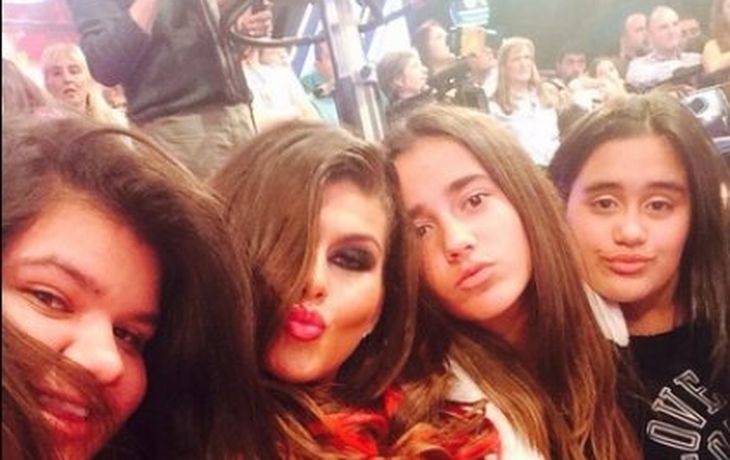 Las hijas de Rial le hacen el aguante a Loly Antoniale en el Bailando
