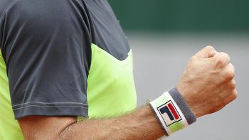 debut y despedida para carlos berlocq y paula ormaechea en el cesped ingles debut y despedida para carlos berlocq y paula ormaechea en el cesped ingles