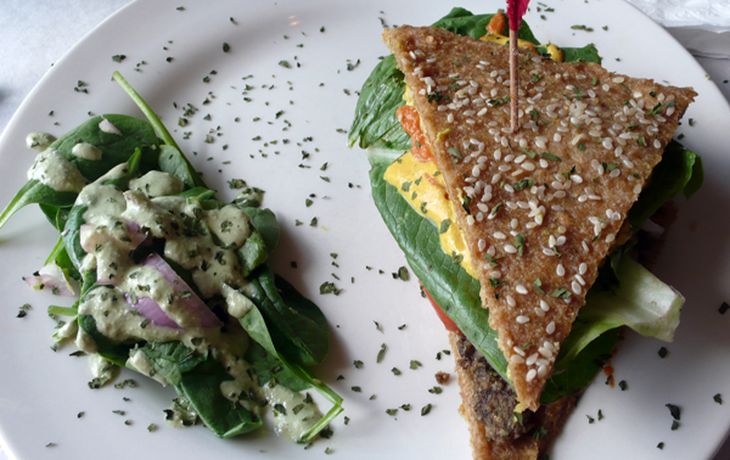 Tendencia: ¿de qué se trata la comida viva?