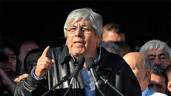moyano presenta su propio numero de inflacion y pobreza moyano presenta su propio numero de inflacion y pobreza