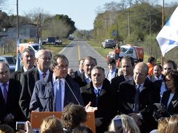 scioli inauguro la repavimentacion de la ruta 20 que une ranchos y chascomus scioli inauguro la repavimentacion de la ruta 20 que une ranchos y chascomus
