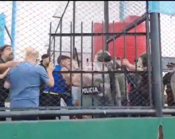 Incidentes con los neutrales de Boca en la cancha de Arsenal