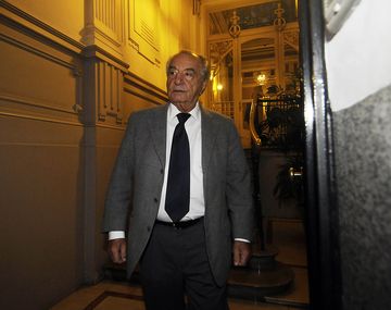 {altText(,#Paritarias2015: Comercio acordó 27 por ciento de aumento en dos cuotas)}