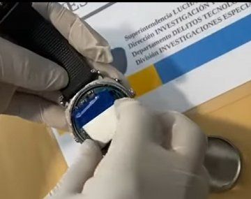 Cayó el sátiro del reloj