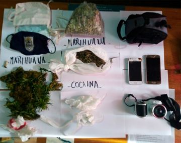 Dos hermanos fueron detenidos por violar la cuarentena y llevar droga en sus barbijos