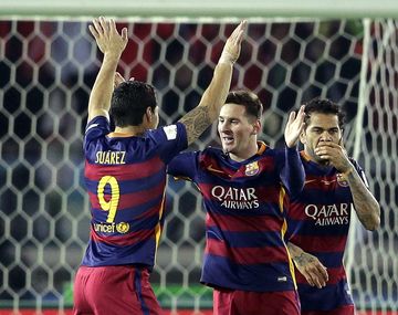 Messi le dio el triunfo al Barcelona ante Málaga y es el puntero