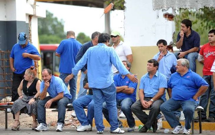 Cuánto piden los colectiveros para levantar el paro que afecta al AMBA