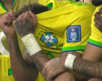 Neymar alcanzó a Pelé como máximo goleador de Brasil pero no ganó ningún Mundial