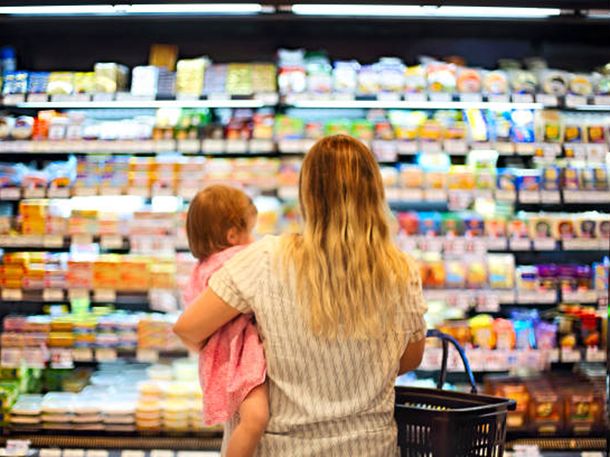 Preocupante: cuánto necesitó una familia tipo para no ser pobre en noviembre