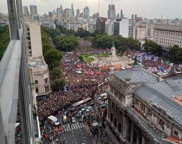 Jornada de lucha: miles de mujeres marcharon este viernes en un nuevo 8M