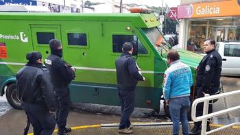 Olvidaron la llave adentro y tuvieron que llamar a un cerrajero Olvidaron la llave adentro y tuvieron que llamar a un cerrajero