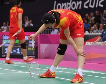 Las chinas, candidatas al oro, fueron expulsadas.