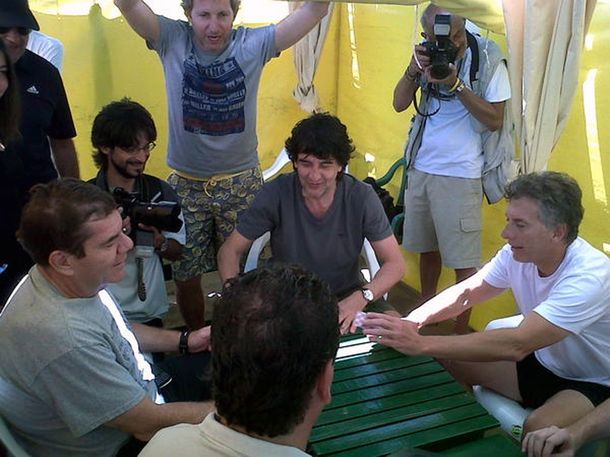 Moreno pide que indaguen a Melconian y Santángelo