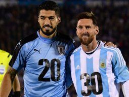 las conmovedoras palabras de lionel messi en la despedida de luis suarez de la seleccion uruguaya las conmovedoras palabras de lionel messi en la despedida de luis suarez de la seleccion uruguaya