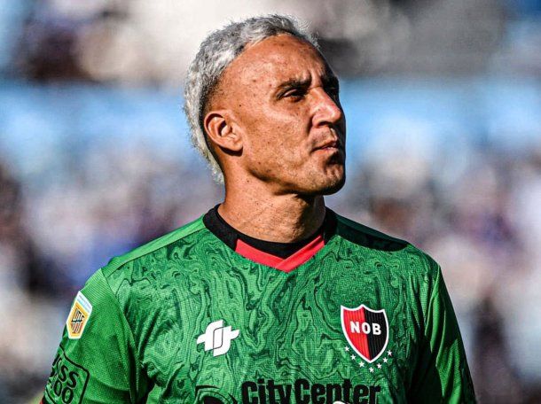 Keylor Navas quedó en el centro de la polémica en Newells: la explicación de su ausencia