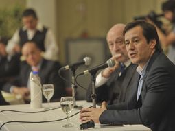 recalde propone impuestos a viviendas desocupadas para bajar los alquileres recalde propone impuestos a viviendas desocupadas para bajar los alquileres