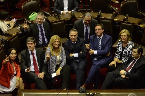 La Asamblea Legislativa proclamó presidente a Macri y vice a Michetti