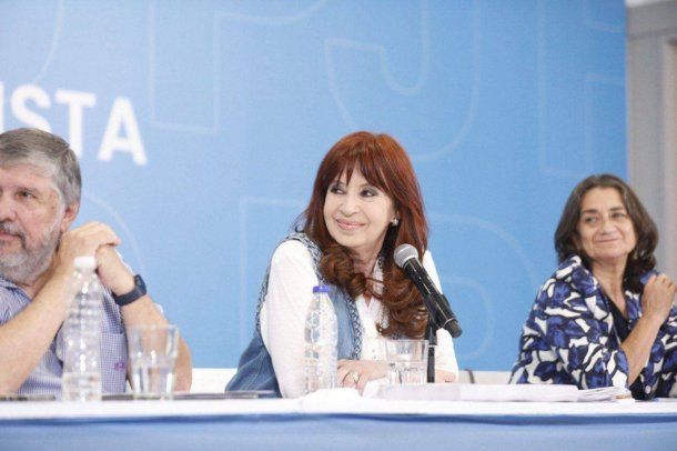 Cristina Kirchner encabezó la primera reunión del año del PJ Nacional