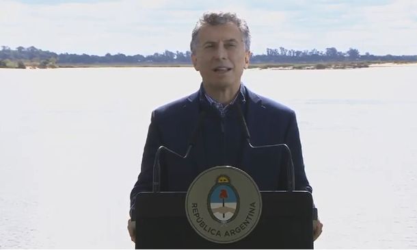 Macri felicitó a los diputados por la media sanción a la legalización del aborto