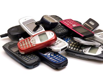 Celulares viejos alcanzan precios millonarios: los modelos más buscados