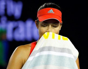 La angustia de una belleza del tenis por el desmayo de su entrenador