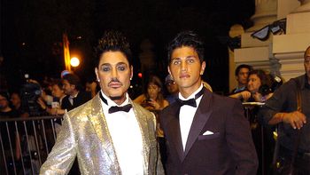 Ricardo Fort junto a su novio Ricardo Fort junto a su novio