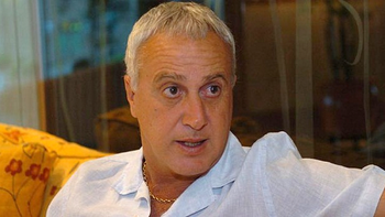 el beto alonso apunto contra passarella: esta muy sucio el beto alonso apunto contra passarella: esta muy sucio