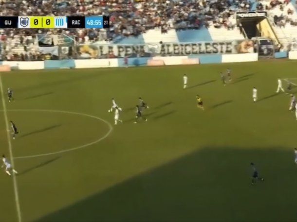 Directo al Puskás: el tremendo golazo de Racing de Córdoba desde atrás de mitad de cancha