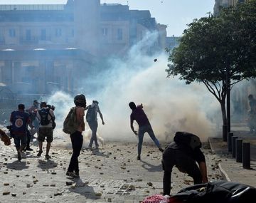 Los manifestantes piden la renuncia de todo el gabinete de gobierno