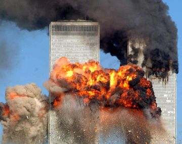 Era una de las promesas más importantes del fútbol, pero se retiró para unirse a Al Qaeda y fue parte del atentando a las Torres Gemelas.&nbsp;