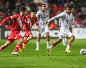 Cómo ver en vivo Argentinos Juniors vs. Huracán por el Torneo Apertura