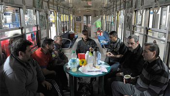 se traba la negociacion y el paro de subtes continuaria se traba la negociacion y el paro de subtes continuaria