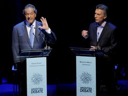 en un picante debate, mas propuestas de scioli y un macri a la defensiva en un picante debate, mas propuestas de scioli y un macri a la defensiva